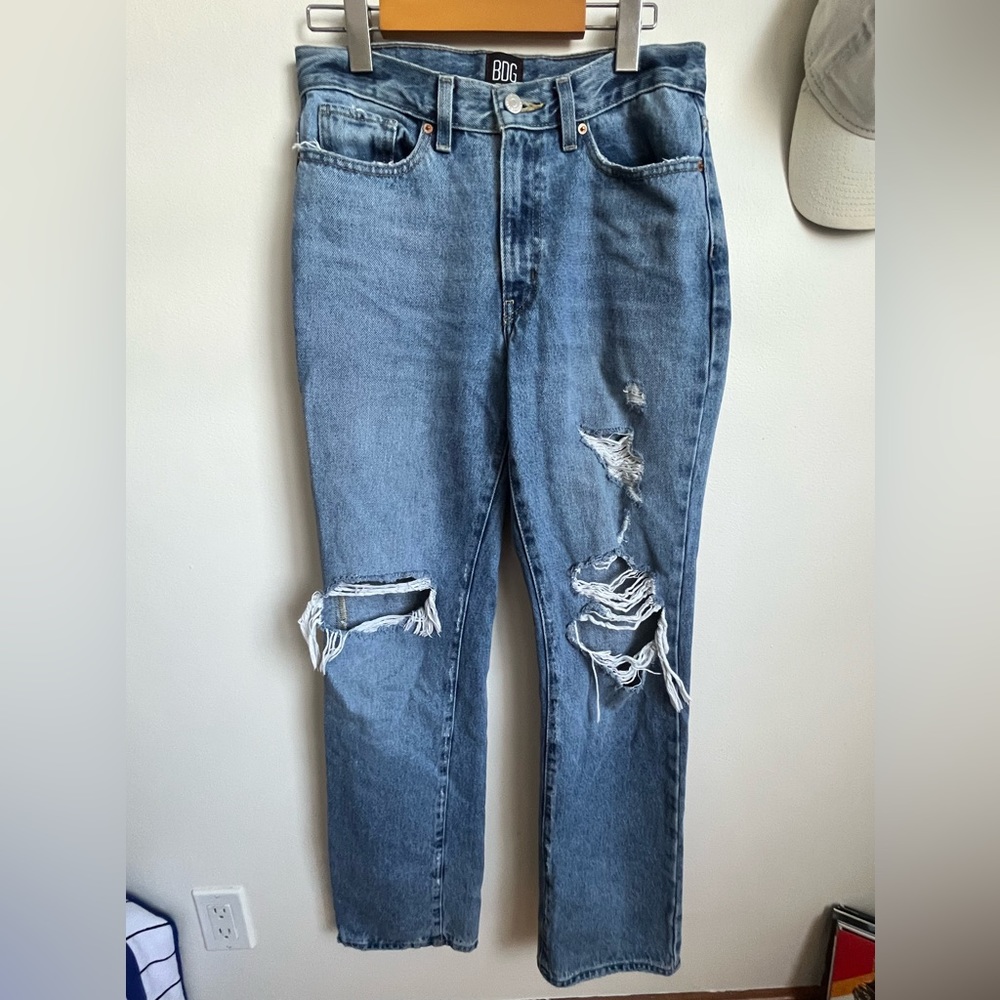 BDG bootcut distressed jeans size 27